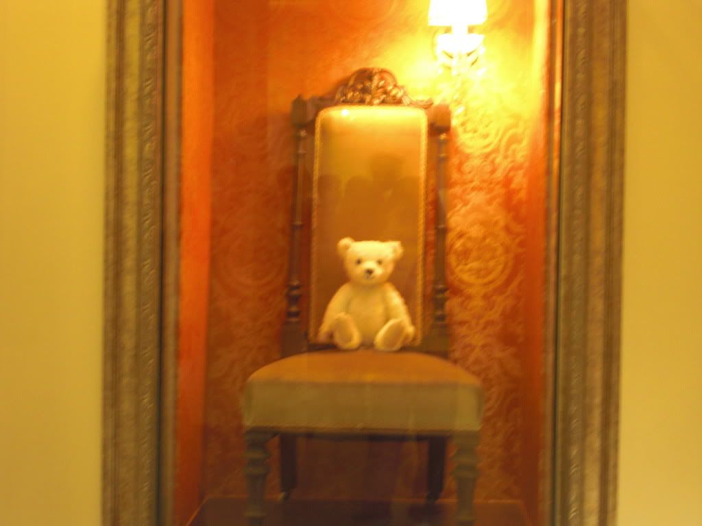 goong prince-teddy