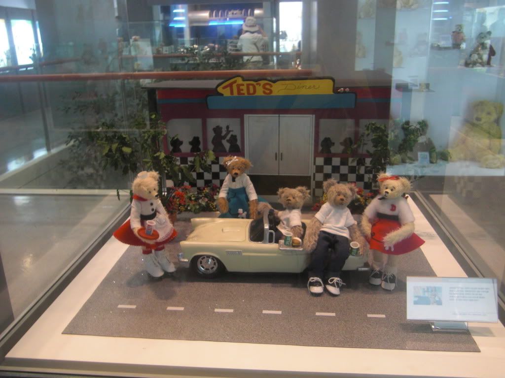 teddy in car-1