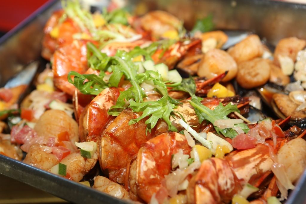 photo AdobongLamanDagatWithPomeloSaladTuyoVinaigrette_zps946beded.jpg
