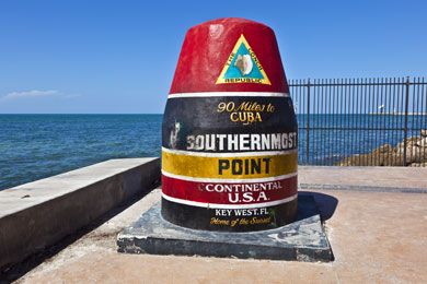 SOUTHERNMOST POINT BUOY - KEY WEST Image