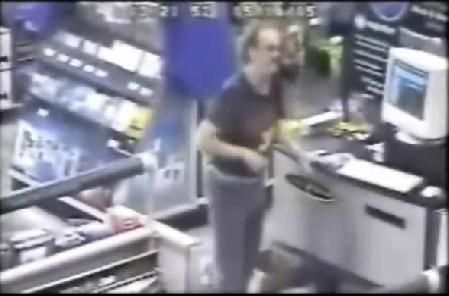 Moron Caught Dancing at Best Buy Image